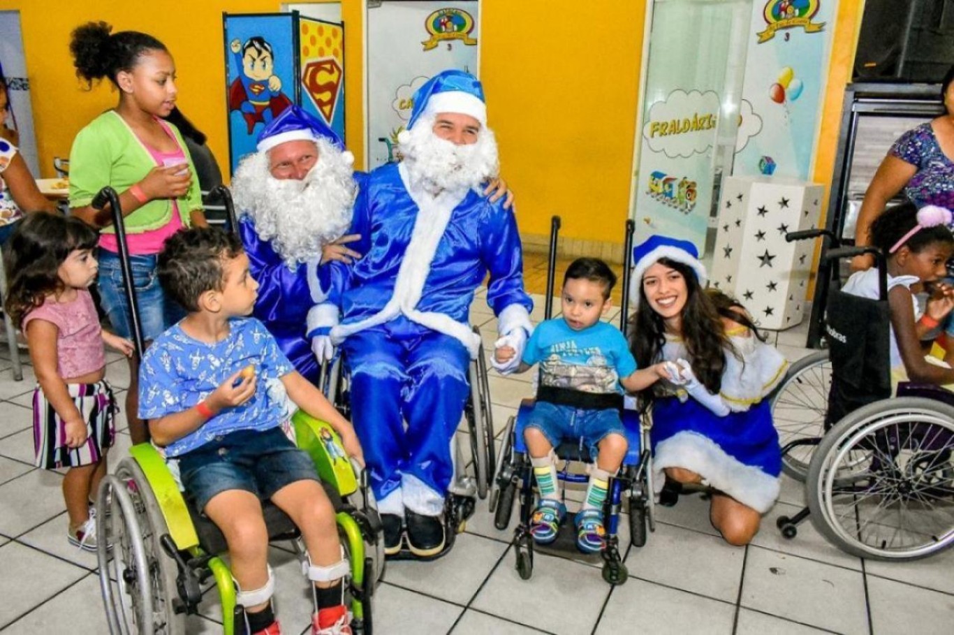 Campanha Natal Azul Inclusivo 2023 - Faça sua doação!!!