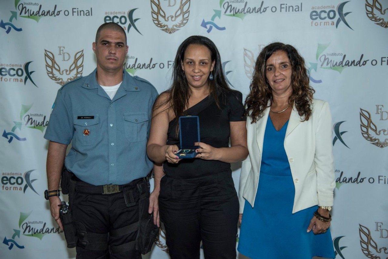Edição 2015 - Categoria O Rio Agradece - Major Pricilla Azevedo